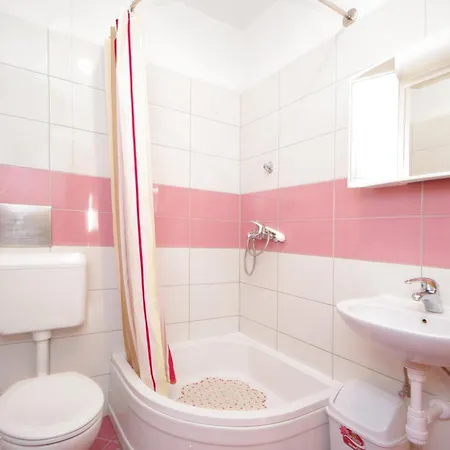 Orange House Three Bedroom With Sea View * Podstrana